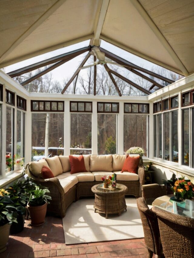 10 Top Four Season Sunroom Ideas: Decorating Trends - Homezillo