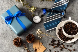 Read more about the article Thoughtful & Fun Christmas Gift Ideas for Male Coworkers